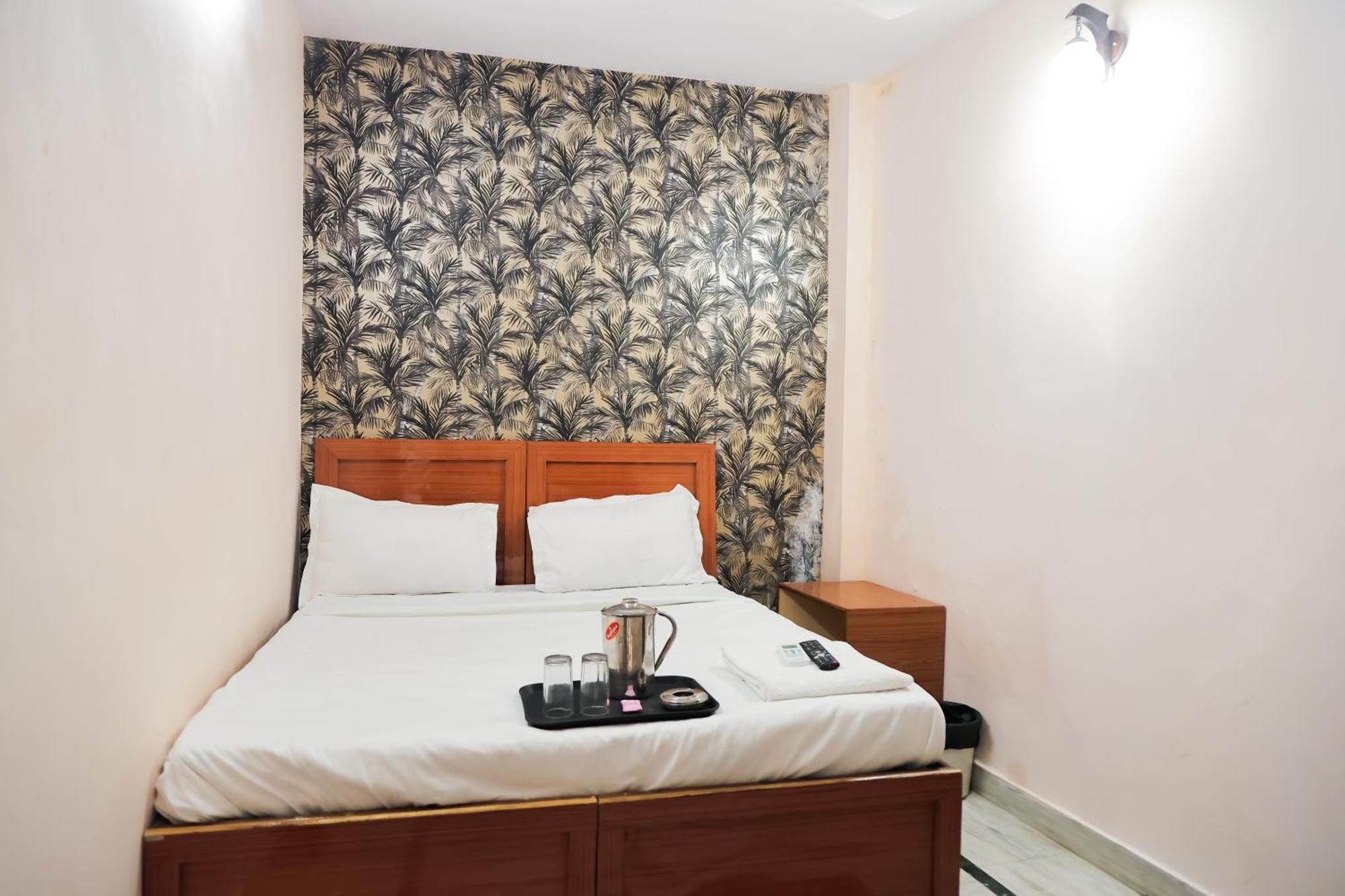 Mannat Stay Hotel - Laxmi Nagar New Delhi Buitenkant foto
